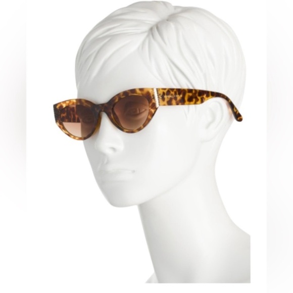 KENDALL + KYLIE Amber Demi Cat Eye Frame Alexandra Designer Sunglasses w/Pouch - Picture 1 of 10